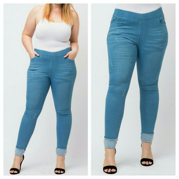 ➕ Medium Wash Jeggings - Picture 2 of 5